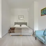 Laguna Centrum By Grand Apartments
